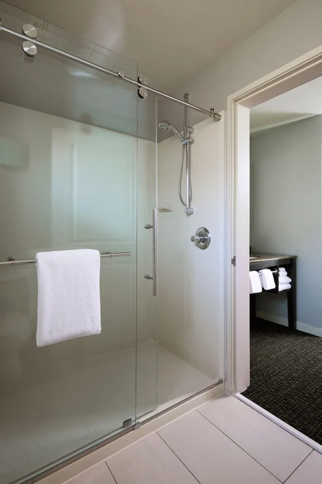 جناح استوديو ديلوكس بسرير كينج مع أريكة بمطبخ، Hyatt House Seattle/Redmond 3/4