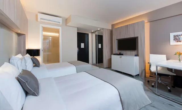 غرفة سوبيريور بسريرين منفصلين لغير المدخنين، Radisson Blu Hotel Belo Horizonte Savassi 1/3