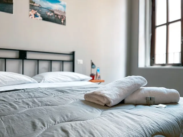 Economy, Double Bed, Ostello Bello Napoli 6/10