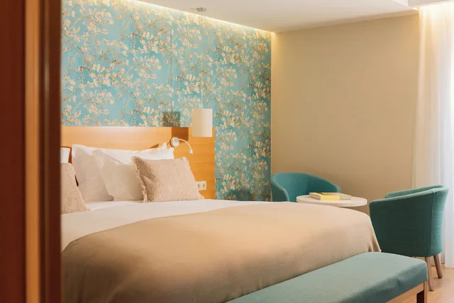 غرفة بسرير مزدوج بإطلالة على المسبح، Falesia Hotel - Adults Only 4/7