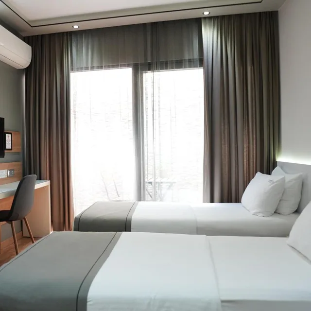 غرفة قياسية بسرير مزدوج، My Dora Hotel 3/5