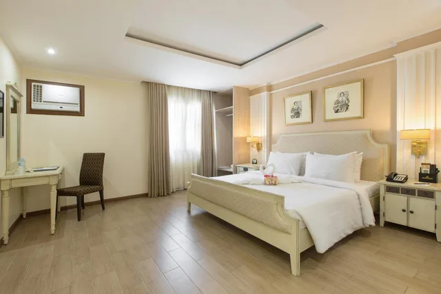 Prince, Gold، Golden Prince Hotel And Suites 4/10