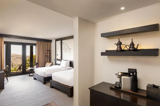 غرفة بسريرين منفصلين بإطلالة، Alila Jabal Akhdar 3/3