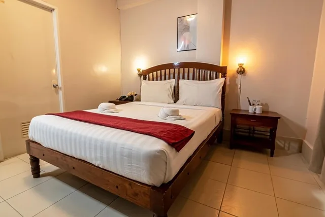 غرفة قياسية بسرير مزدوج، Kiwi Hotel 7/7