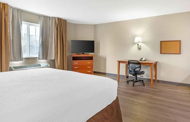 استوديو بسرير كينج، CANDLEWOOD SUITES BARTLESVILLE EAST 3/8