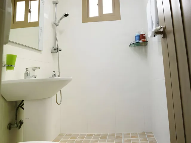 غرفة عائلية بسرير مزدوج وسرير فردي، Olle Tourist Hotel 2/2