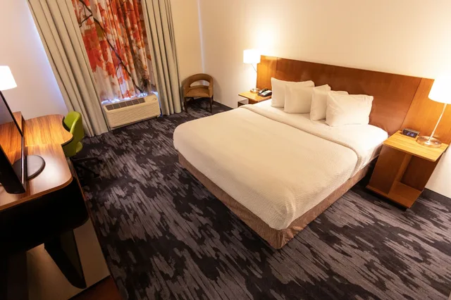Room, King Bed, Fairfield Inn & Suites by Marriott Athens I-65 1/4
