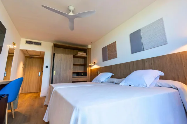غرفة مفردة بسرير مزدوج، Ohtels Vila Romana 4/7