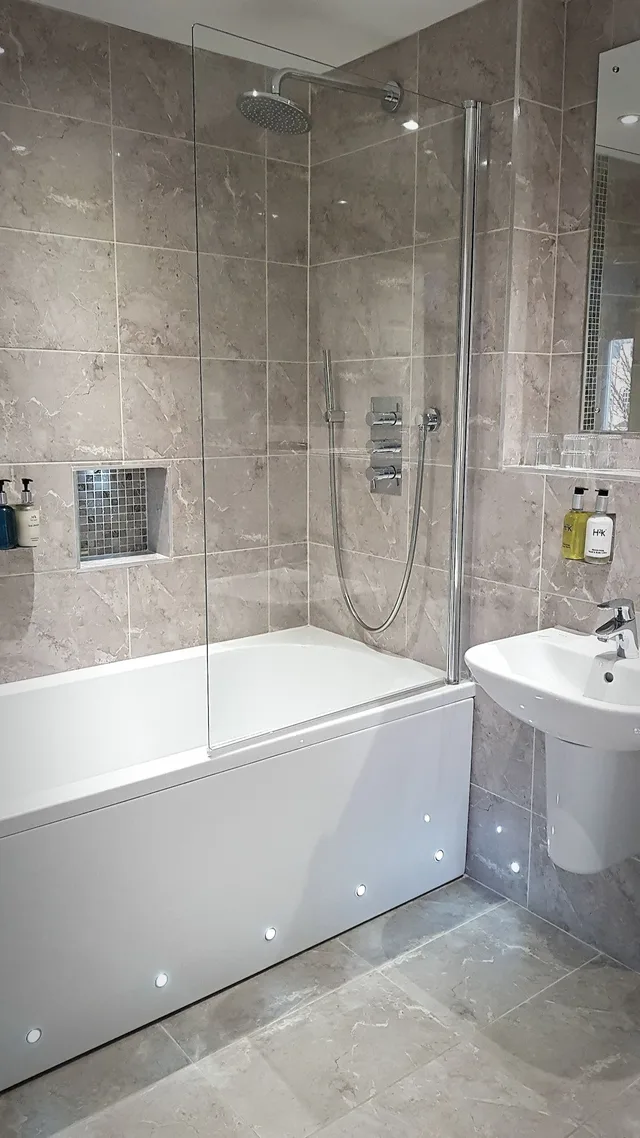 غرفة رباعية بأربعة أسرّة، Hedley House Hotel 4/4