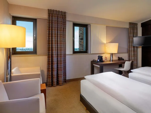 غرفة كلاسيكية بسريرين منفصلين، Movenpick Hotel Hamburg 6/9
