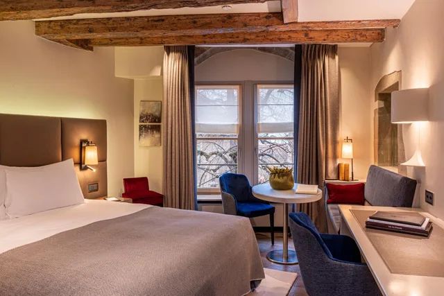 غرفة ديلوكس بسرير كوين، Hotel Les Armures 4/10