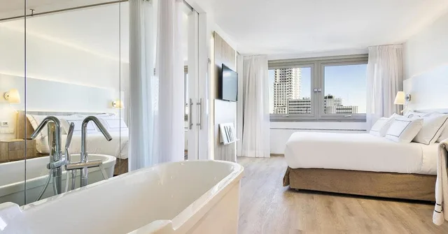 The Level, Junior Suite، Melia Madrid Princesa Hotel 6/10
