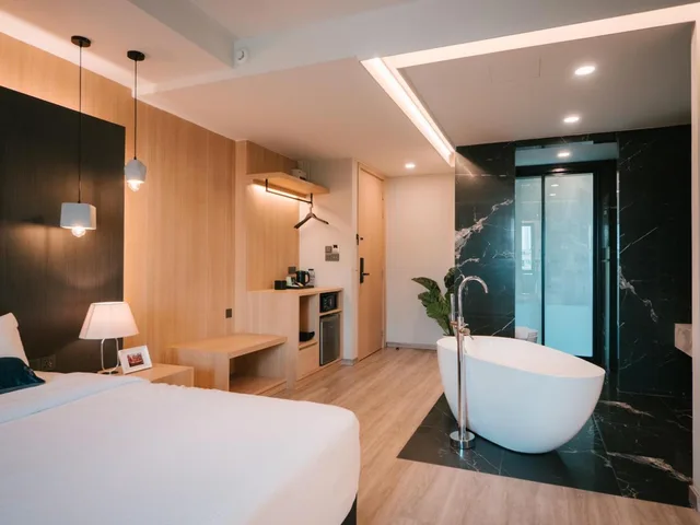 جناح بسرير كينج، 56 Hotel 4/9