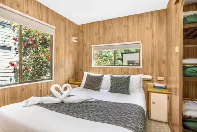 كابينة اقتصادية بسرير بطابقين، Halls Gap Caravan and Tourist Park 1/3