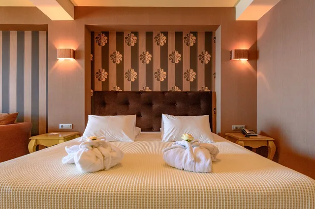 جناح جونيور بإطلالة على البحر، Odyssey Hotel 3/10