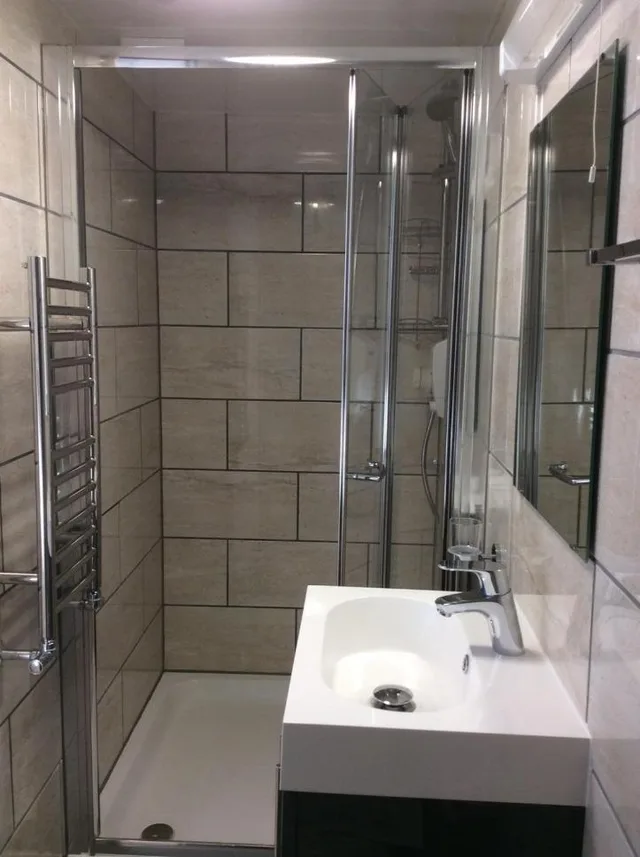 Room, Double Bed, Private Bathroom, Central Hotel 6/10