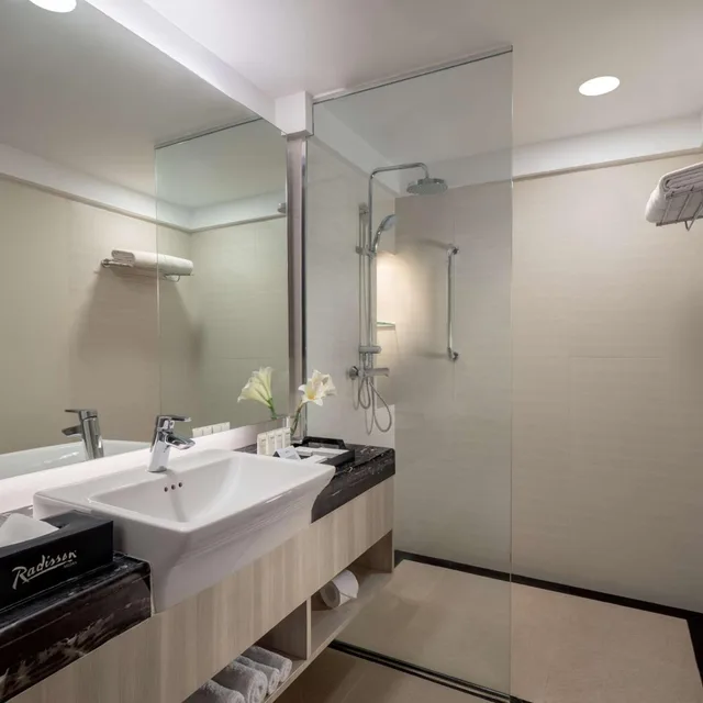 جناح بسرير كينج بغرفة نوم واحدة، AIHO Hotel Medan 4/4