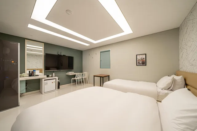 جناح بسريرين منفصلين، Richi Hotel 1/1