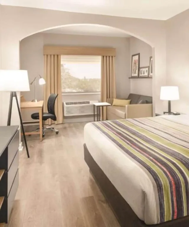 جناح بسرير كينج لذوي الإعاقة، Comfort Suites Shenandoah-The Woodlands 3/5