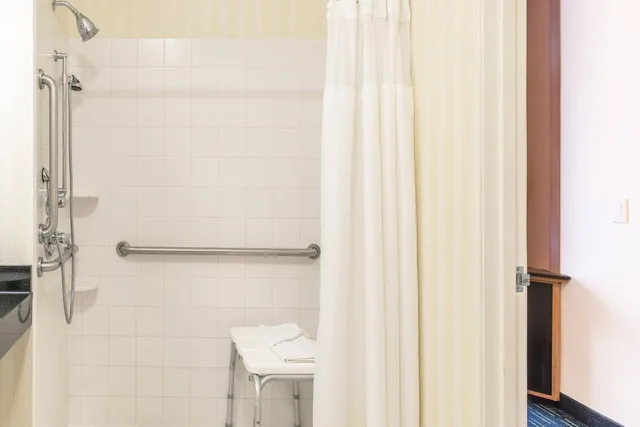 Room, King Bed, Bathtub, Accessible, Fairfield Inn and Suites Billings 10/10