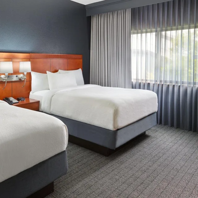 جناح بسريرين مزدوجين مع أريكة، Courtyard Nashville Brentwood 1/10