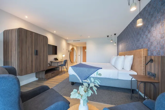 غرفة ديلوكس بسرير مزدوج، Van Der Valk Hotel Melle - Osnabruck 1/8