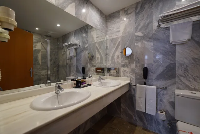 غرفة قياسية بسرير مزدوج أو سريرين منفصلين، Hotel Artmadams 6/7