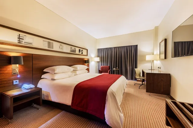 غرفة قياسية مفردة، Lagoas Park Hotel 1/3