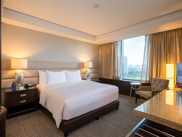 Premier, Twin Beds, Quest Plus Conference Center, Manila 2/2