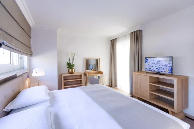 غرفة ديلوكس بسرير مزدوج أو سريرين منفصلين، Parkhotel Delta 1/10