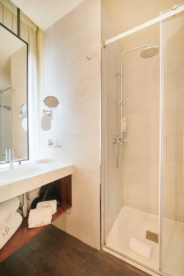 غرفة قياسية بسرير مزدوج، Hotel Moon and Sun Porto 8/9