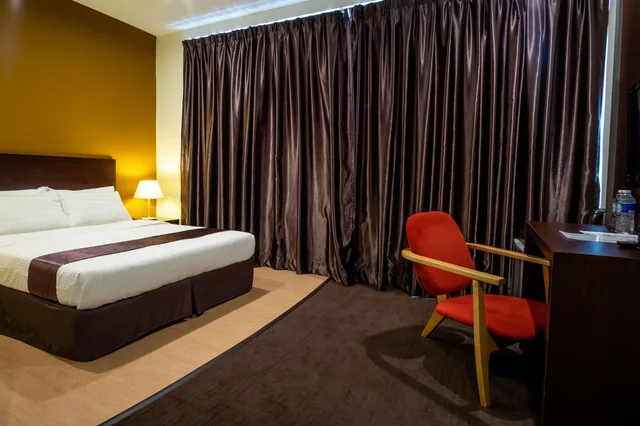 غرفة ديلوكس بسرير كوين، Orkid Inn Mahkota Cheras 2/4