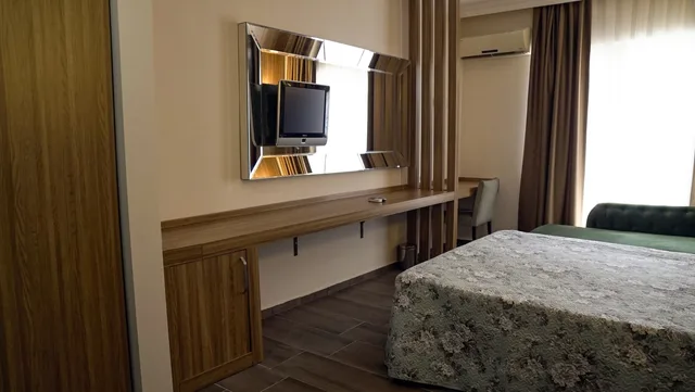 غرفة قياسية ثلاثية، Dionisus Hotel 5/6