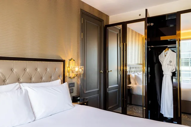 جناح جونيور بسرير كوين، Leonardo Hotel London Aldgate - Formerly Hotel Saint 2/4