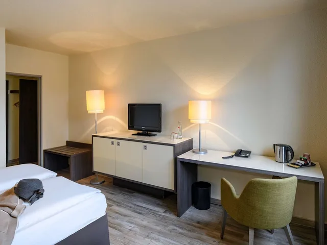 غرفة سوبيريور بسرير مزدوج، Mercure Hotel Koeln West 4/6