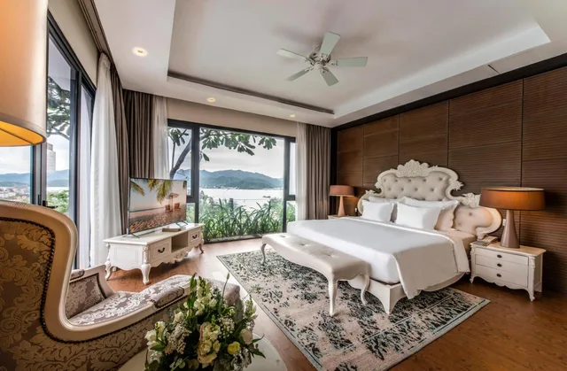 3 Bedrooms, Duplex, Villa, Twin Beds, 2 King Beds, Private Pool، Vinpearl Resort and Spa Nha Trang Bay 2/2
