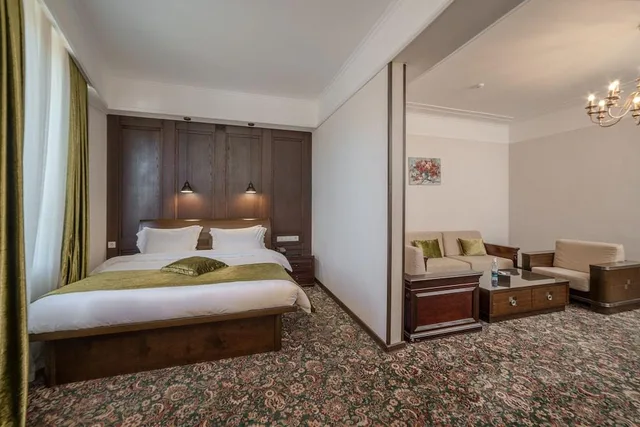 Executive (EXCT)، Jannat Regency 1/3