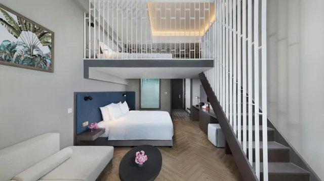 Courtyard, Suite, 1 King and 1 Single Beds, Accessible، Holiday Inn Express Beijing Badaling 2/3