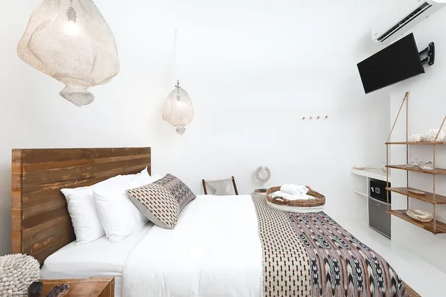 Igloo, Standard, Queen Bed, Pool View، Igloo Beach Lodge 2/4