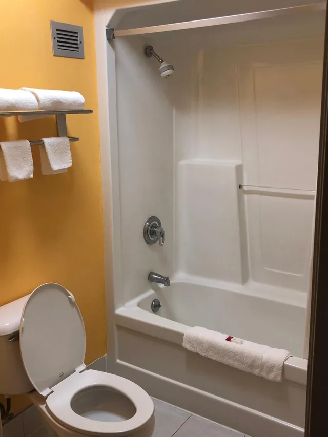غرفة قياسية مفردة، Days Inn By Wyndham Franklin Ex Days Inn Franklin Ky 3/5