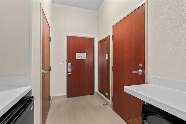 غرفة قياسية بسريرين كوين، Holiday Inn Express Hotel And Suites Van Buren Ft Smith Area 10/10
