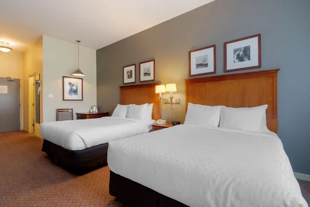 غرفة بسريرين كوين بمطبخ صغير، Best Western Plus Chemainus Inn 2/4