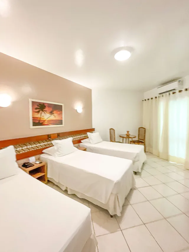 غرفة ديلوكس بسريرين منفصلين مع سرير إضافي، Best Western Shalimar Praia Hotel 3/8