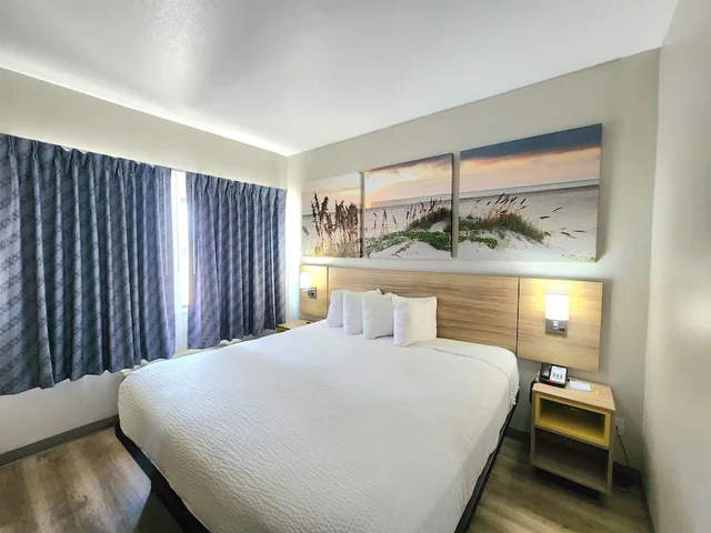 جناح بسريرين كينج، Days Inn Suites By Wyndham Corpus Christi Central 5/10