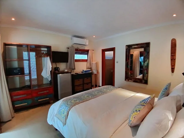 بنغل عائلي بسرير مزدوج وسريرين منفصلين، Scallywags Beach Club 1/2