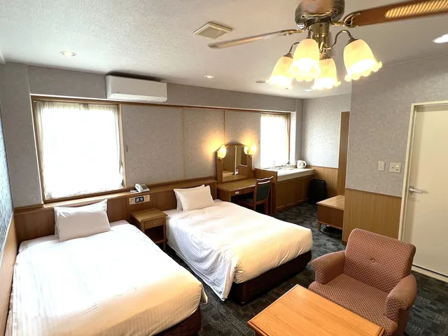 غرفة ديلوكس عائلية بسريرين منفصلين، Green Rich Hotel Aso Kumamoto Airport 2/4
