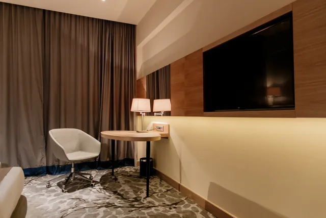جناح بسرير كينج، Holiday Inn Aktau - Seaside 3/5