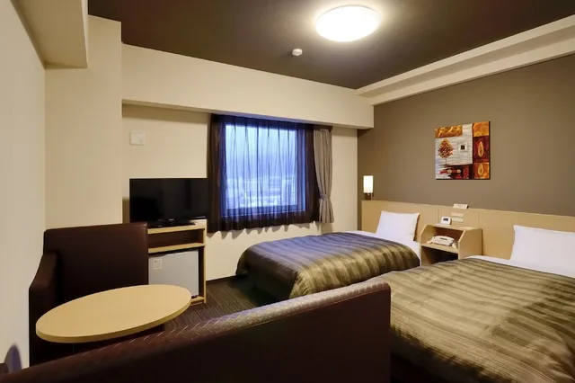 غرفة بسريرين منفصلين للمدخنين، Hotel Route Inn Nagoya Higashi Betsuin 1/6