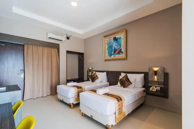 Deluxe, Twin Beds, Sea View, Padma Sari Hotel 3/10