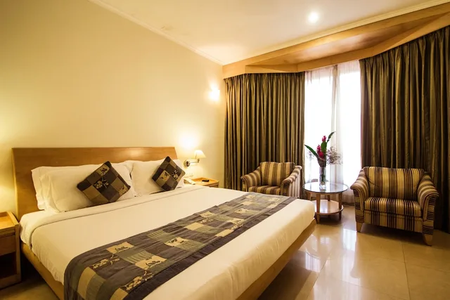 غرفة سوبيريور بسرير كوين، CHANCES RESORT & CASINO 1/10